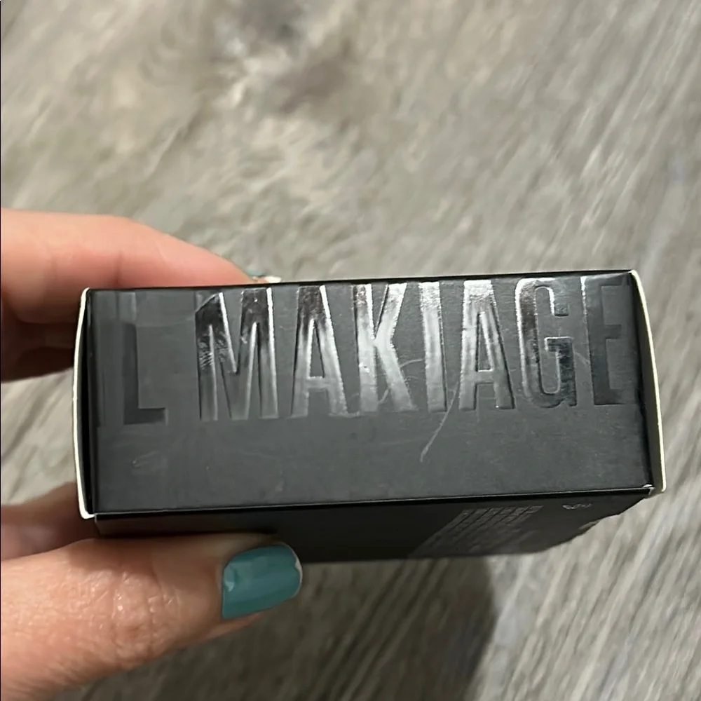 IL Makiage MINERAL BAKED CONTOUR INSTANT SCULPTING CONTOUR -SCUSE ME